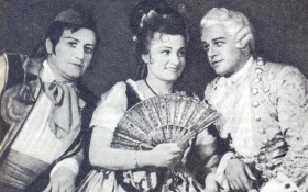 Sergey Yakovlevich Lemeshev with S.S. Runovsky - Figaro, Tatyana Nikolaevna Lavrova - Rosina, opera "The Barber of Seville", music. Rossini. Small Leningrad Opera House. 1950. Photography. (    ..  - ,    - ,  " ", . .    . 1950 . .) (Belyaev)