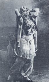 M.P. Maksakova. Konchakovna ("Prince Igor" of Borodin). Astrakhan. 1922. Photography. (.. .  (" " ). . 1922 . .) (Belyaev)