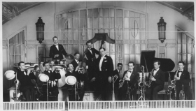 Jazz band in the hotel "Europe" Lenningrad, 1936 (Джаз-оркестр в гостиннице "Европейская", Ленинград, 1936), blues (Alex Allen)